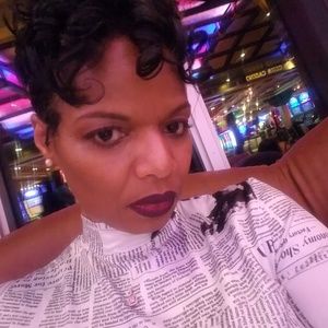 Meet your Posher, Judi